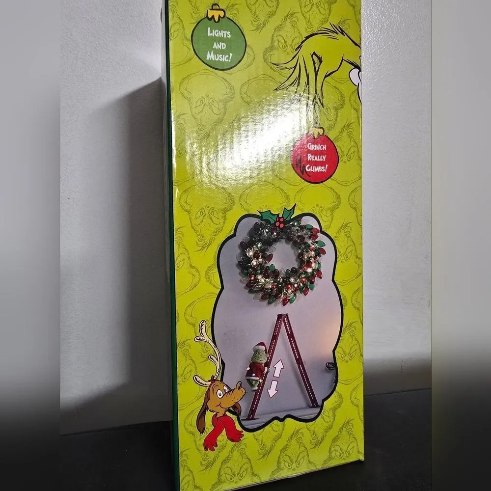 Grinch Tabletop Climber 17